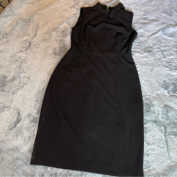 Calvin Klein Dresses & Skirts - Classic Calvin Klein Seamed Sheath Midi Dress with Bow in Size 4